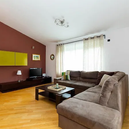 Premium Sanja 3*