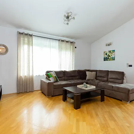 Premium Sanja Pensionat