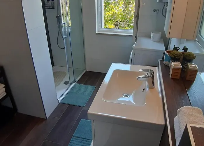 Konukevi Premium Sanja