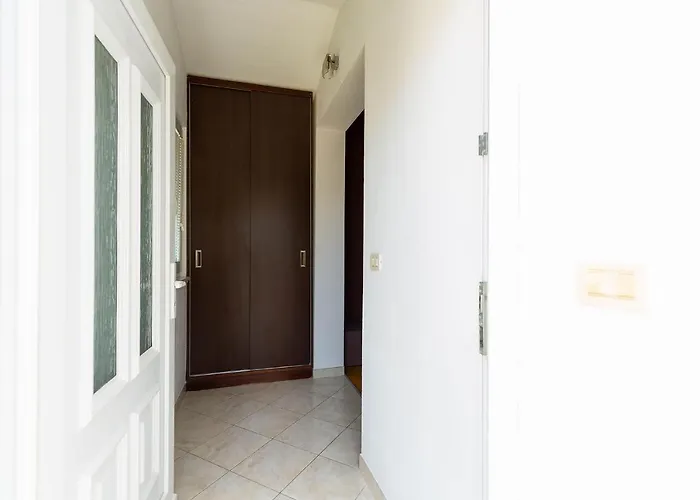 Konukevi Premium Sanja