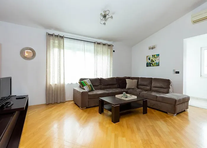 Premium Sanja Affittacamere